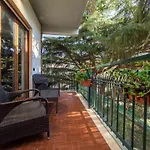 Pine House Apartamento *